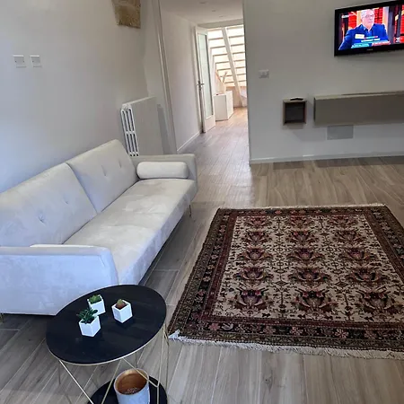 Maya House